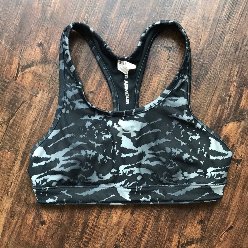 Under Armour sports bra - black & gray tiger print